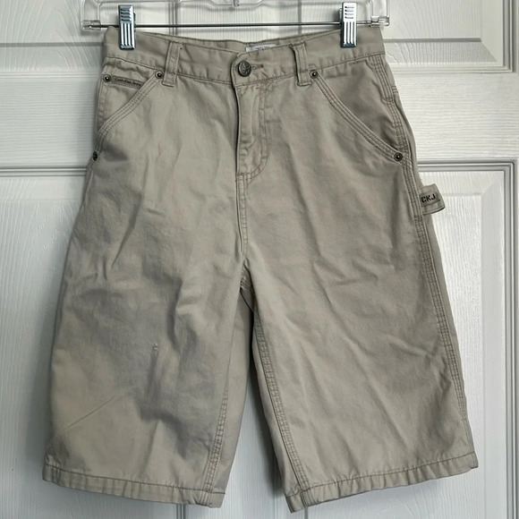 Calvin Klein boys khaki shorts - size 10 - Picture 1 of 8